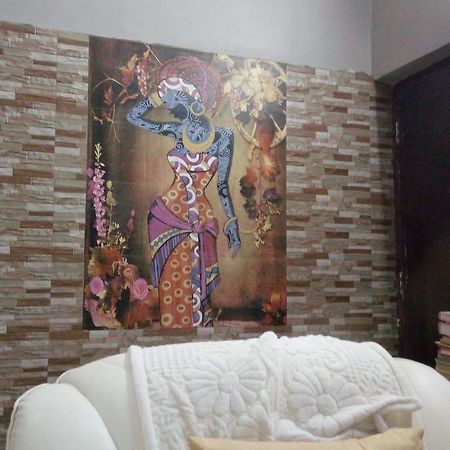 The Lovely Room Kolkata Ngoại thất bức ảnh
