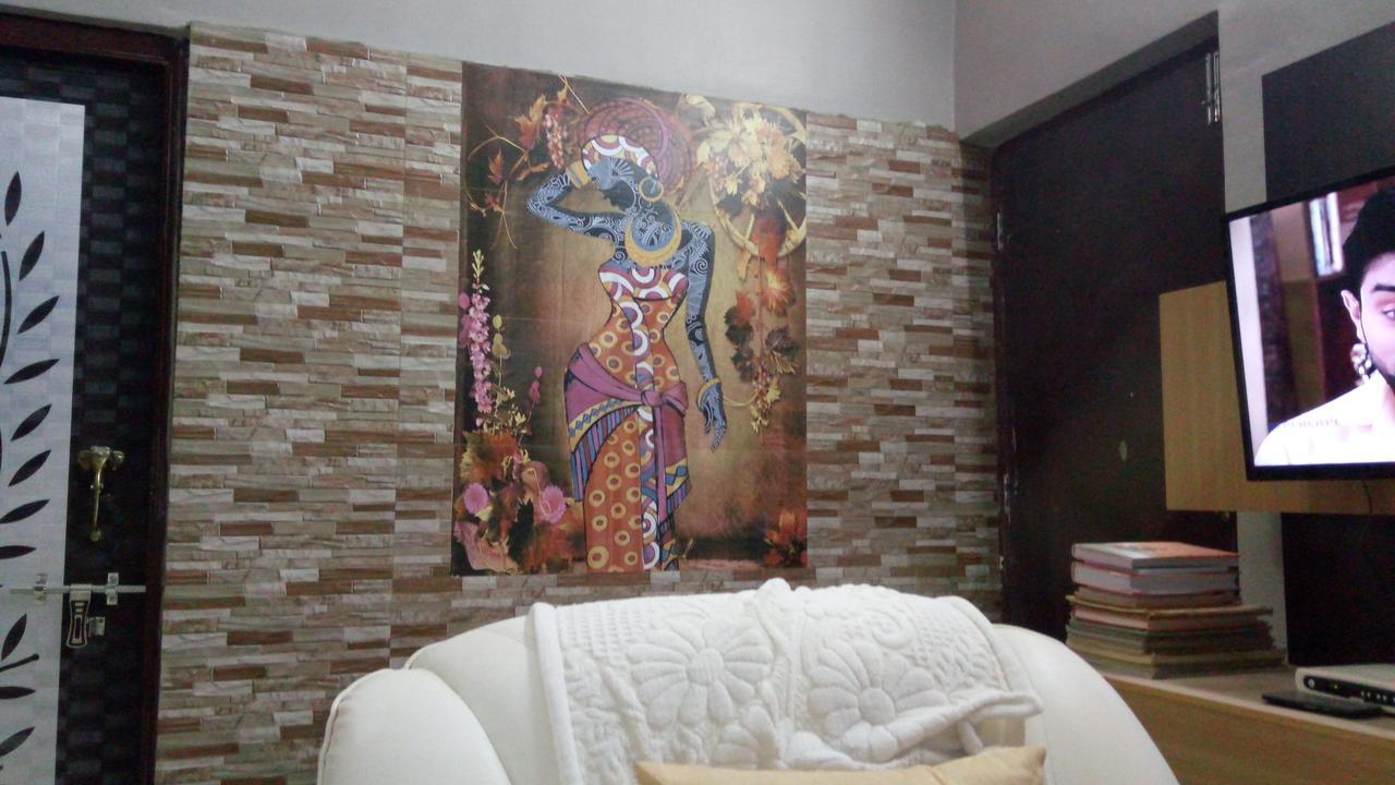 The Lovely Room Kolkata Ngoại thất bức ảnh